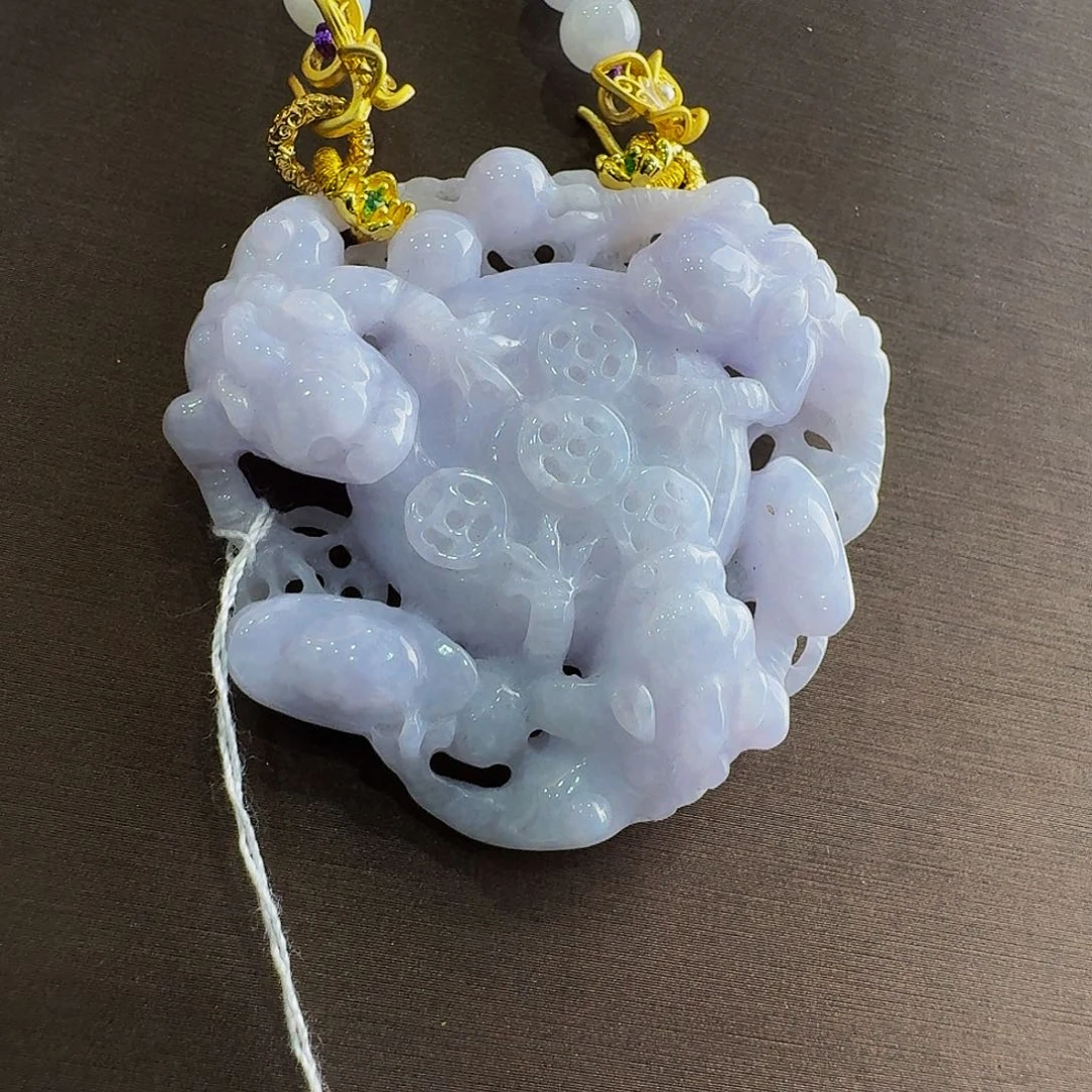 翡翠颈饰未镶嵌老坑