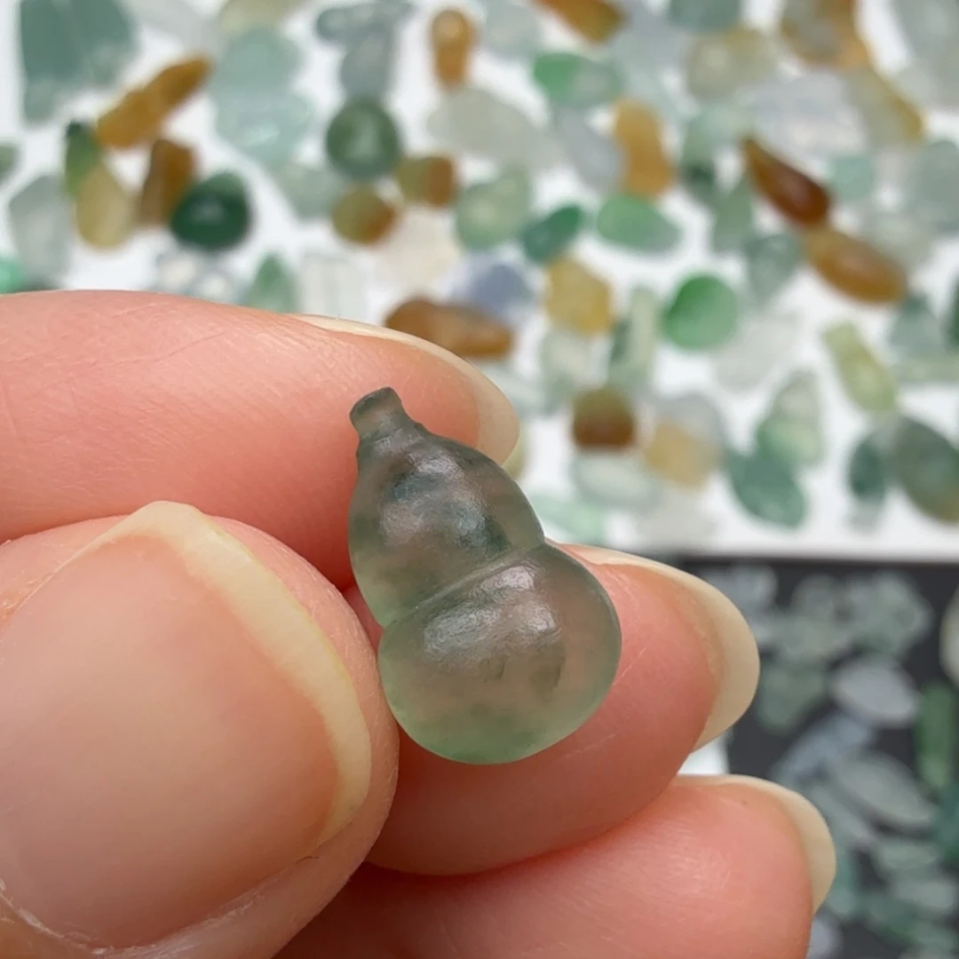 定制翡翠未镶嵌葫芦