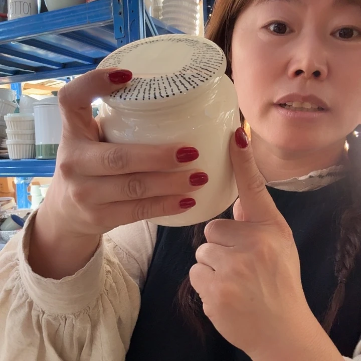 条纹配白罐微瑕的