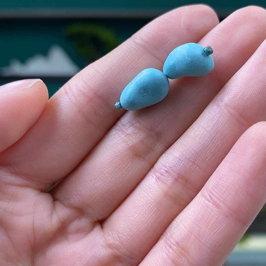 绿松石未镶嵌挂件