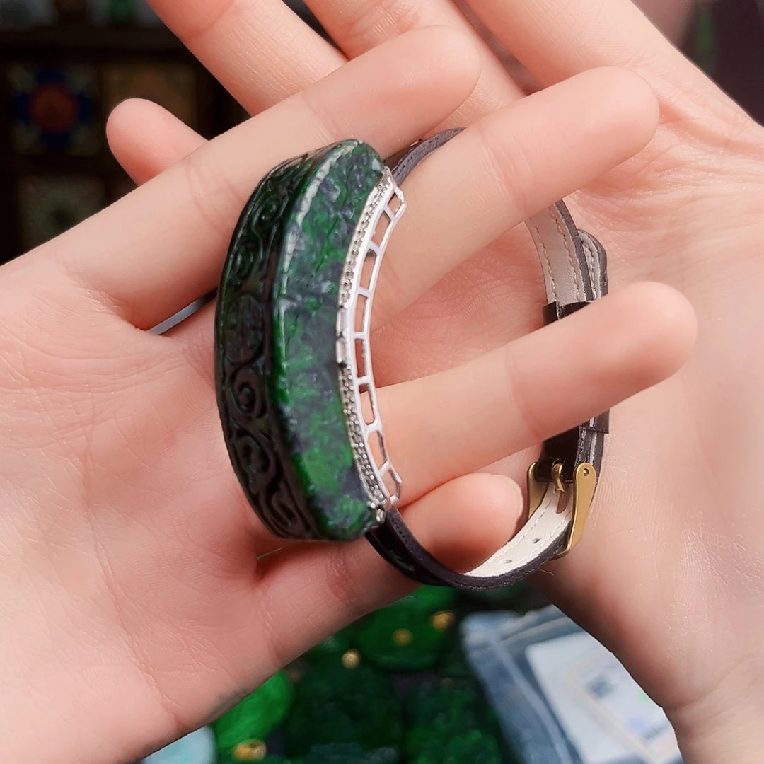 颈饰银S925镶嵌翡翠多样性