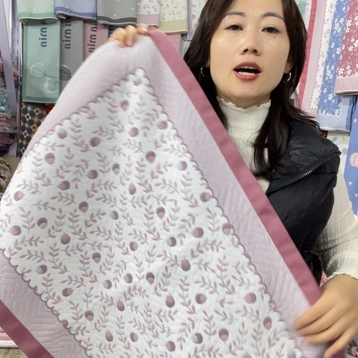 棉特价促销酒红色果实