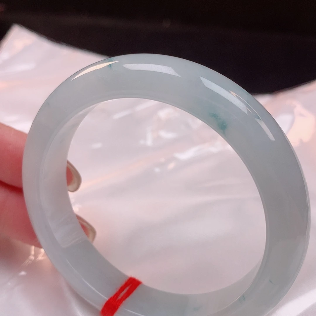 【闪购商品】未镶嵌手镯翡翠56