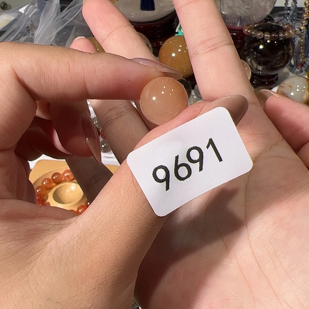 未镶嵌大型摆件（非配饰）水晶