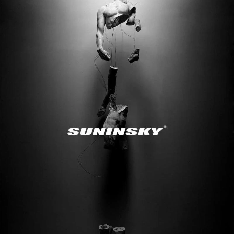 SUNINSKY100-199品牌折扣新品衣服-孤