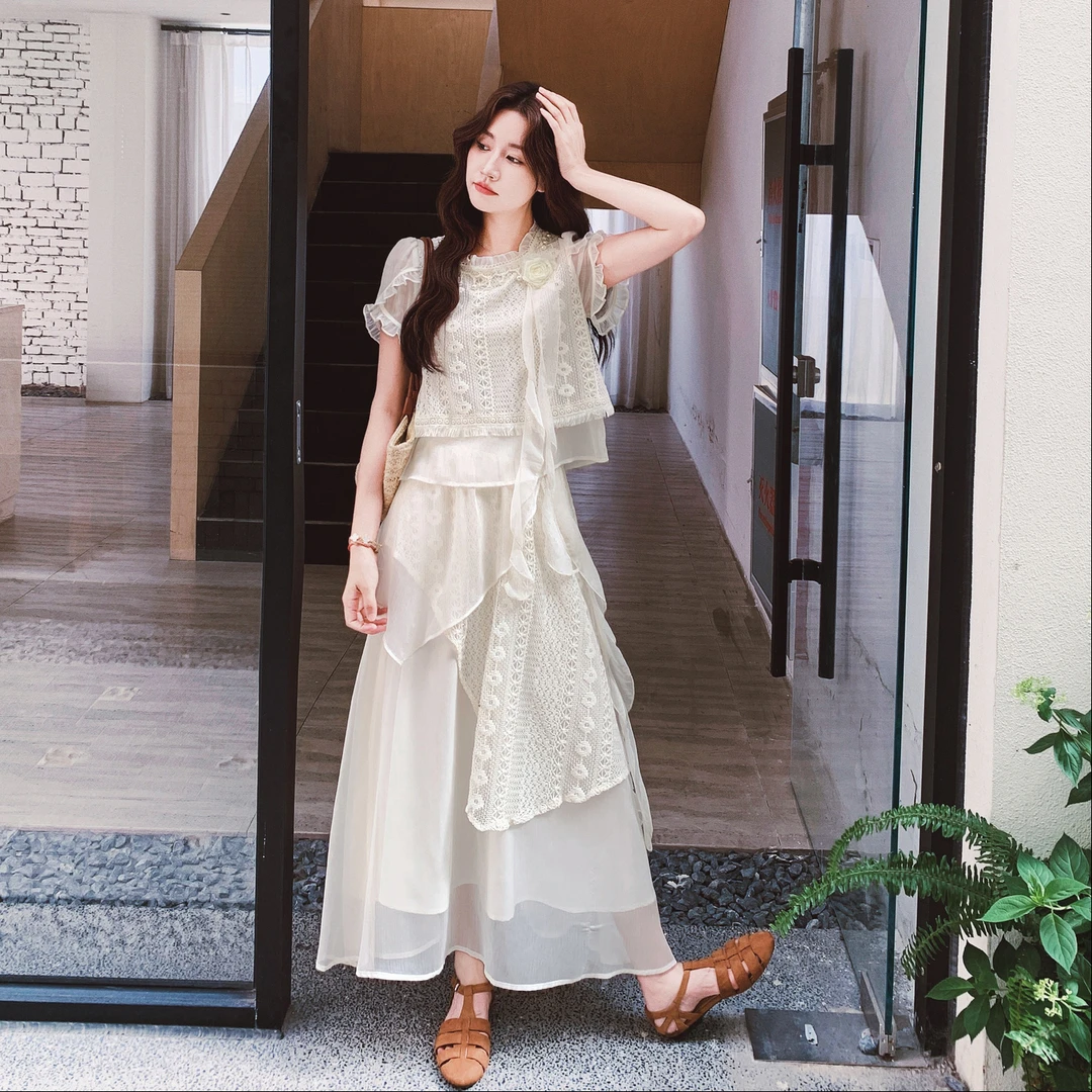 米白色薄纱拼接不规则套装裙女2025夏季时尚短袖上衣半身裙两件套