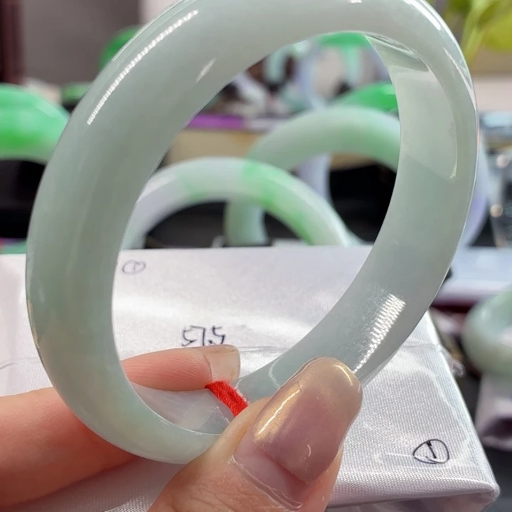 翡翠未镶嵌手镯57.5圈口（0601