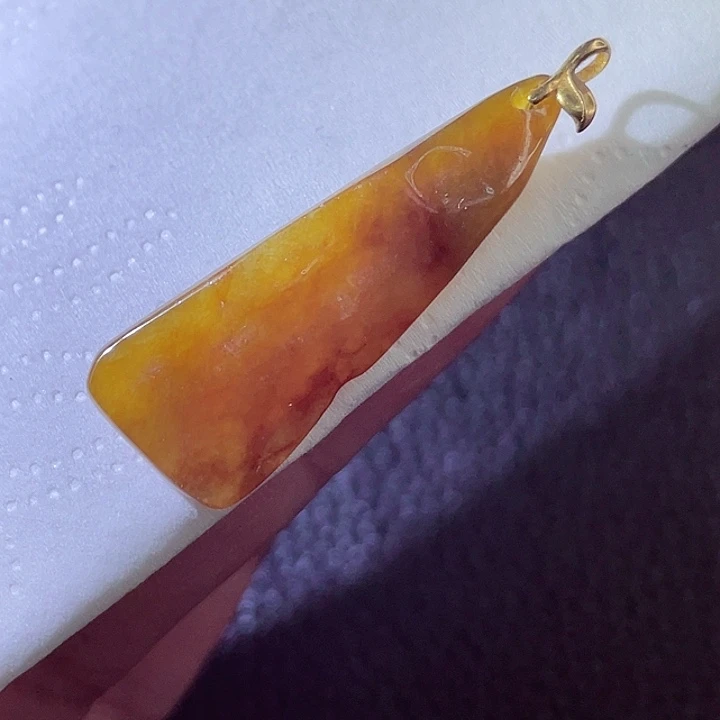 翡翠18K金镶嵌颈饰翡翠