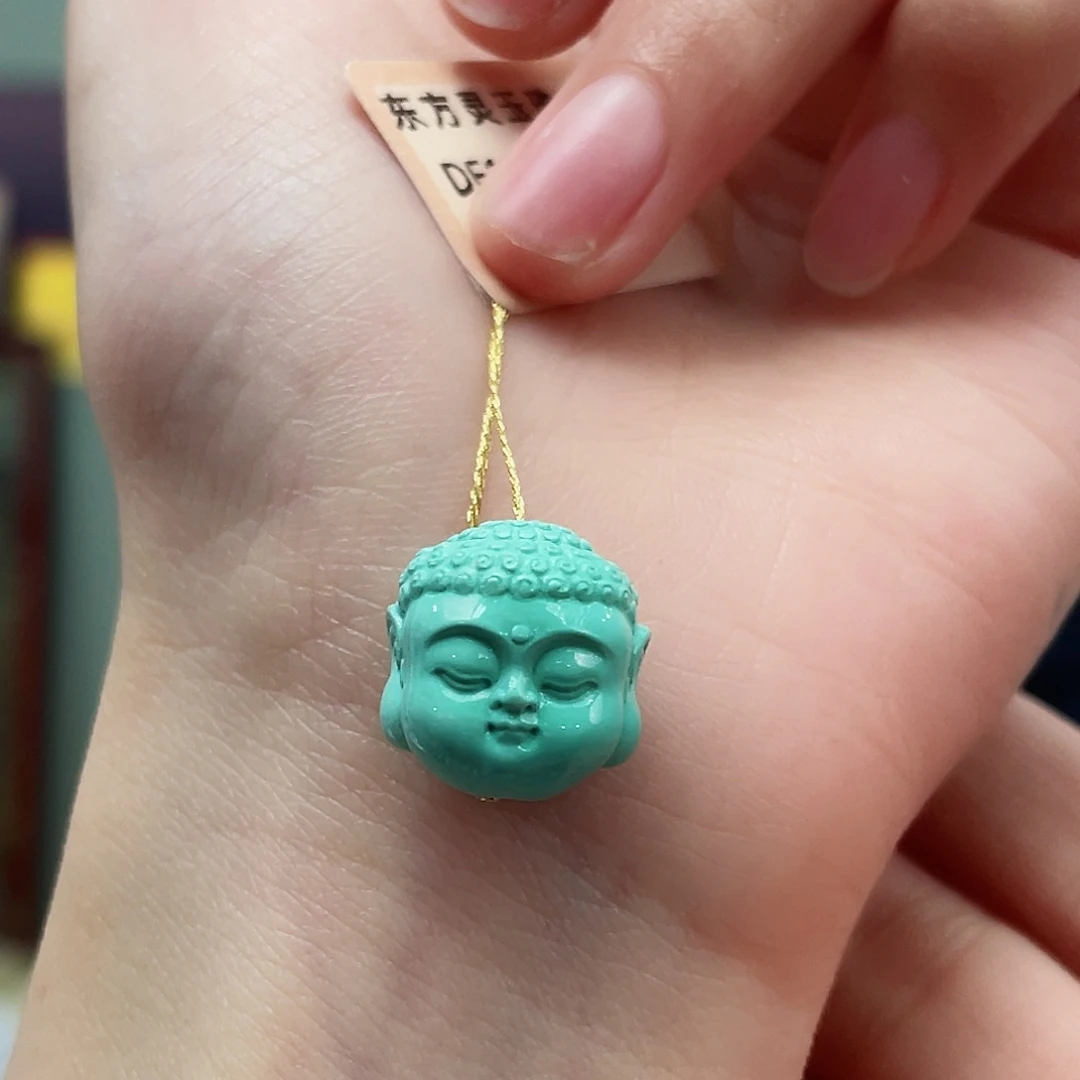 绿松石颈饰未镶嵌