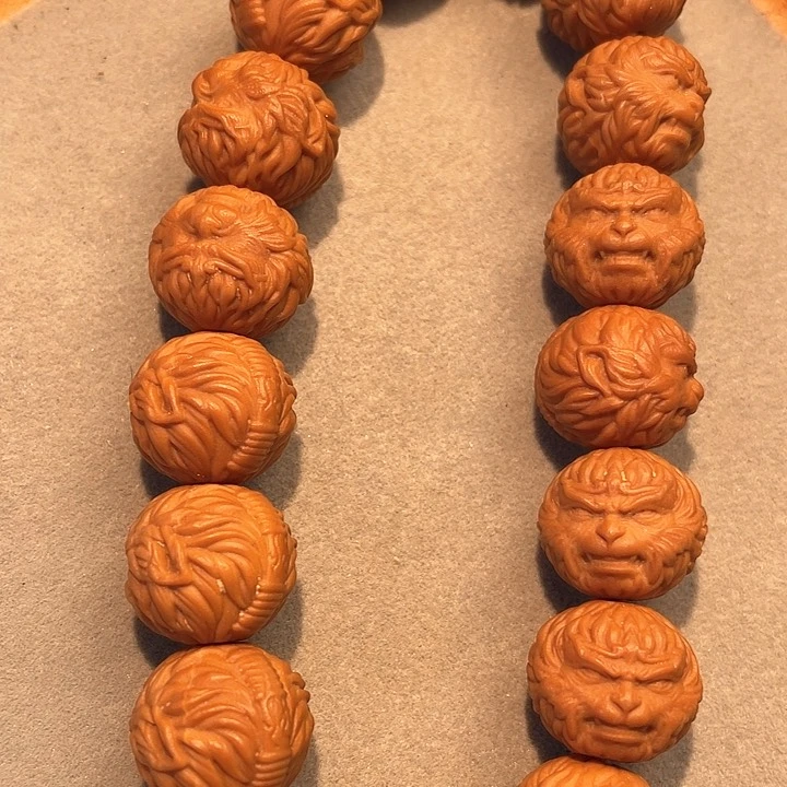 猴头核桃手串用****天黑神话