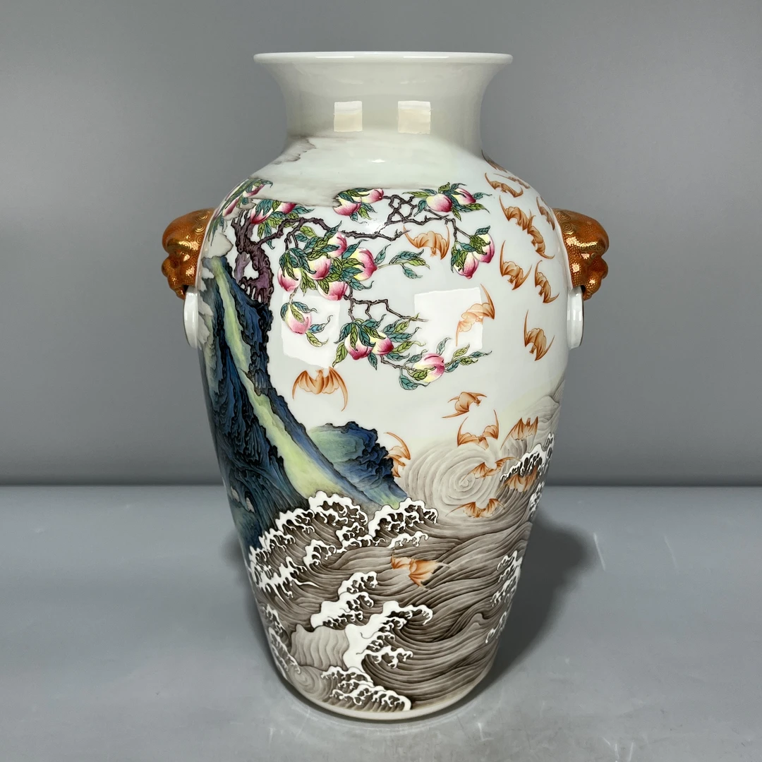 当代仿制 仿古乾隆年制珐琅彩福山寿海题诗陶瓷兽耳瓶