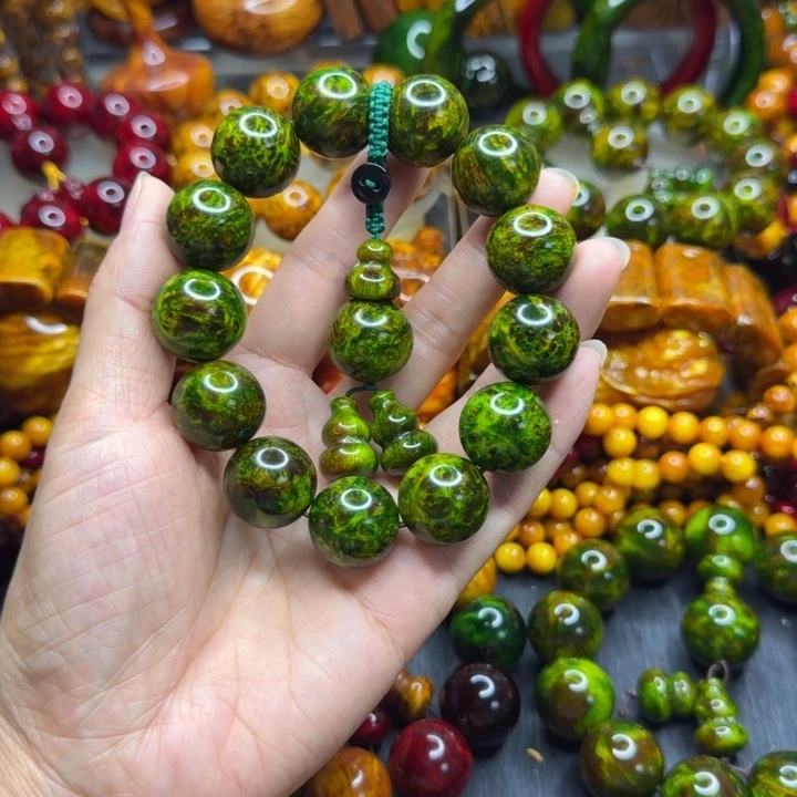 松木琥珀木文玩手串