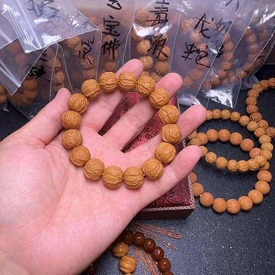 猴头核桃手串毒液啊呃呃