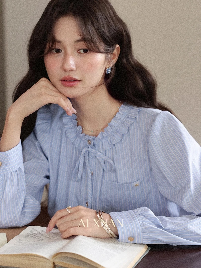 2025秋季蓝色条纹长袖四季通用休闲百搭衬衫上衣