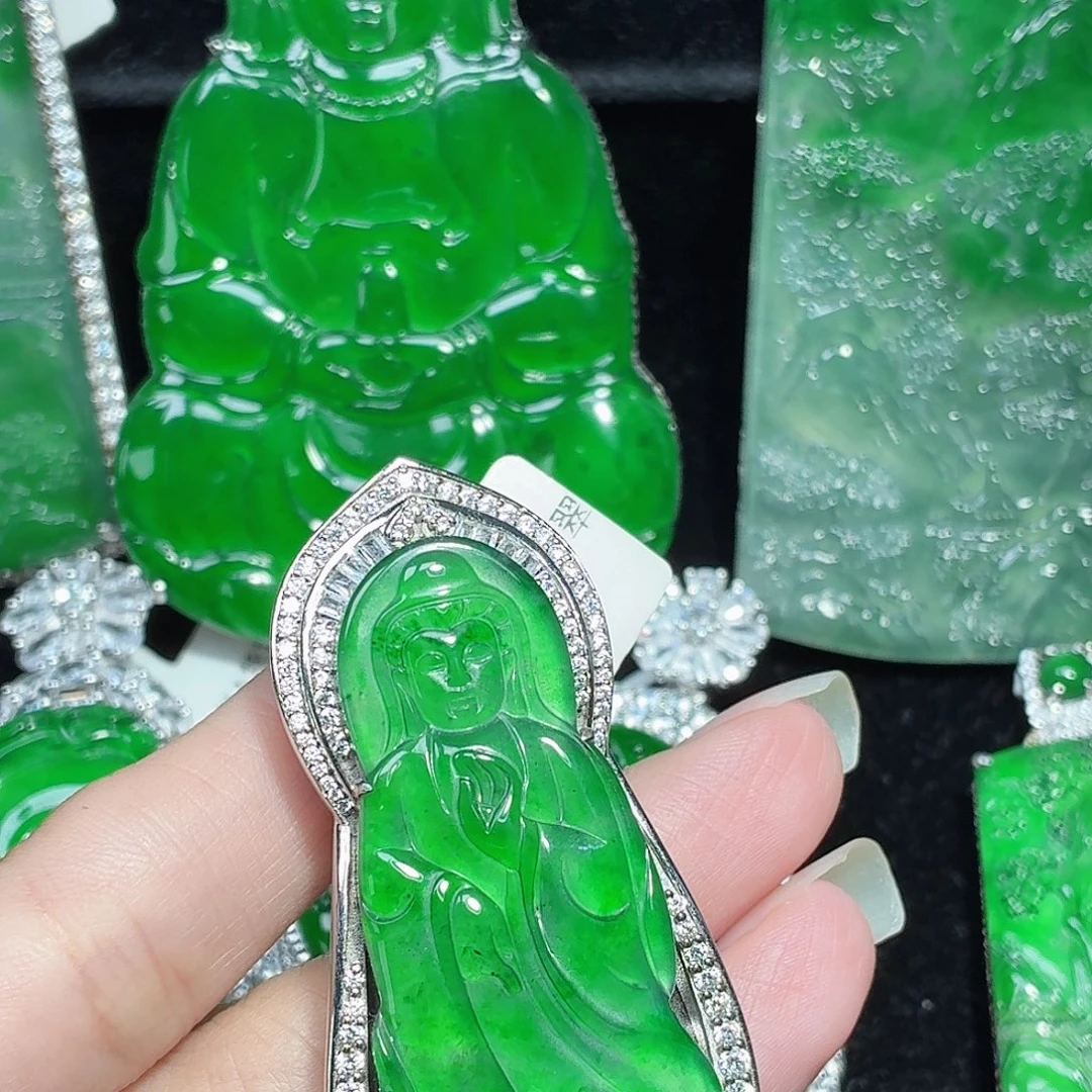 翡翠银S925镶嵌颈饰