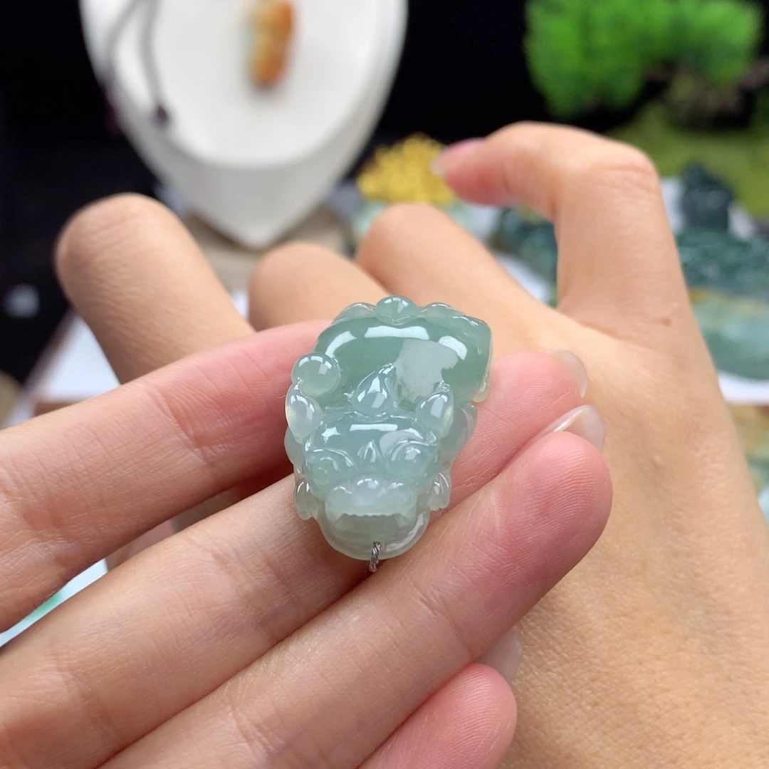 翡翠未镶嵌颈饰A23 大肚翡翠貔貅