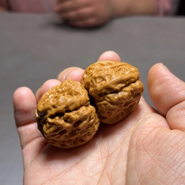 文玩核桃把件蛤蟆8575