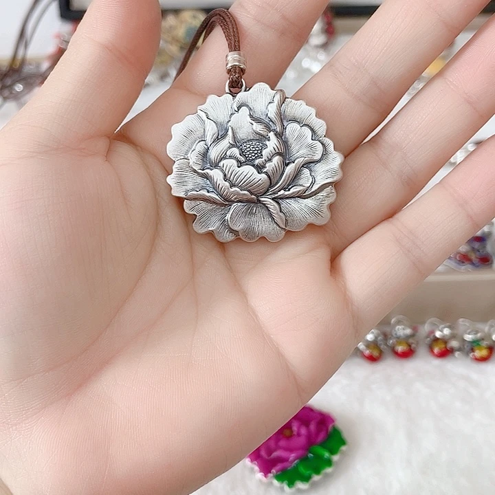 贵***姐足银珐琅彩足银吊坠