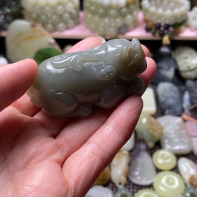 【闪购商品】颈饰未镶嵌和田玉（糖玉）