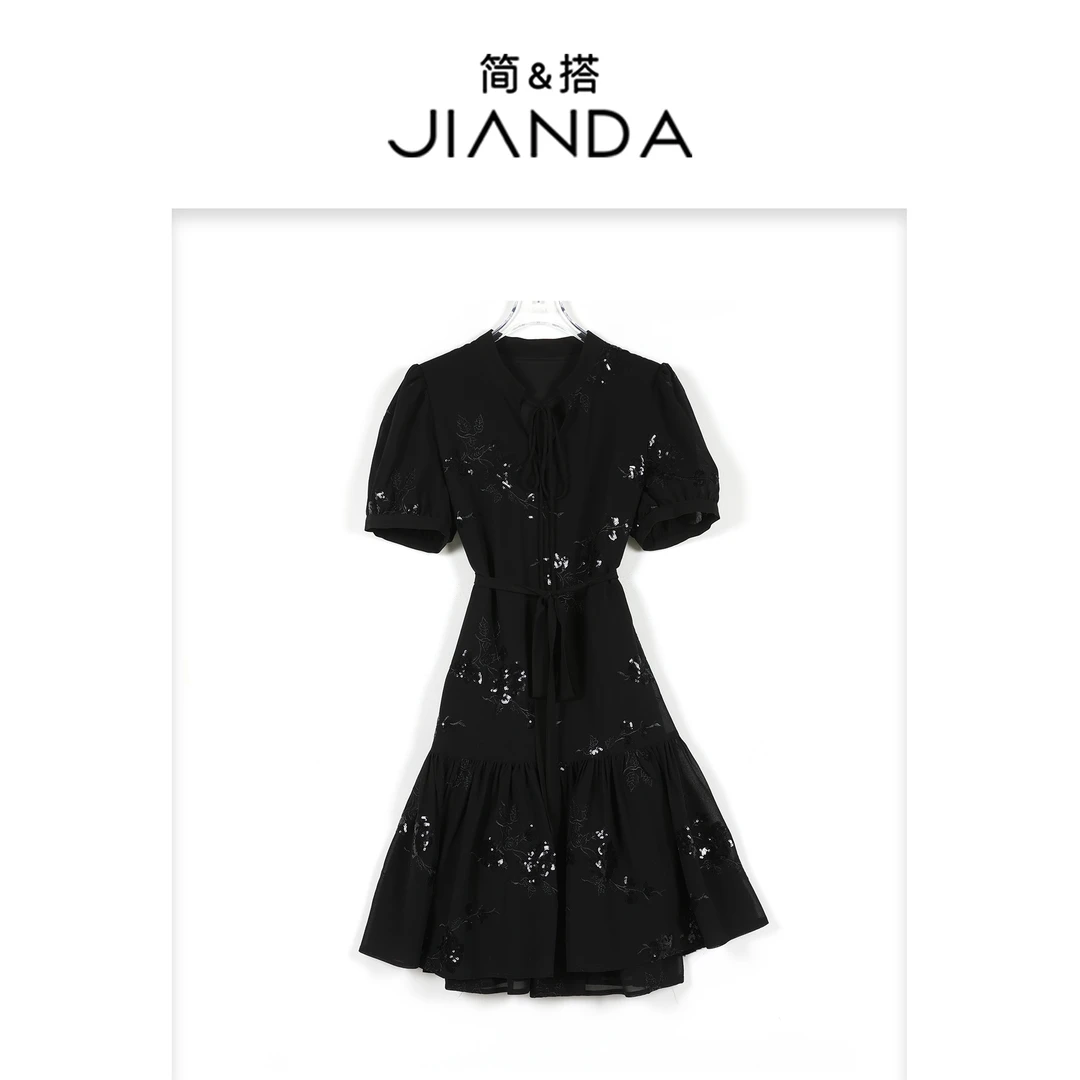 简&搭【千屿Sheila】“黑天鹅”重工刺绣连衣裙252-LYQ/0404-1306040