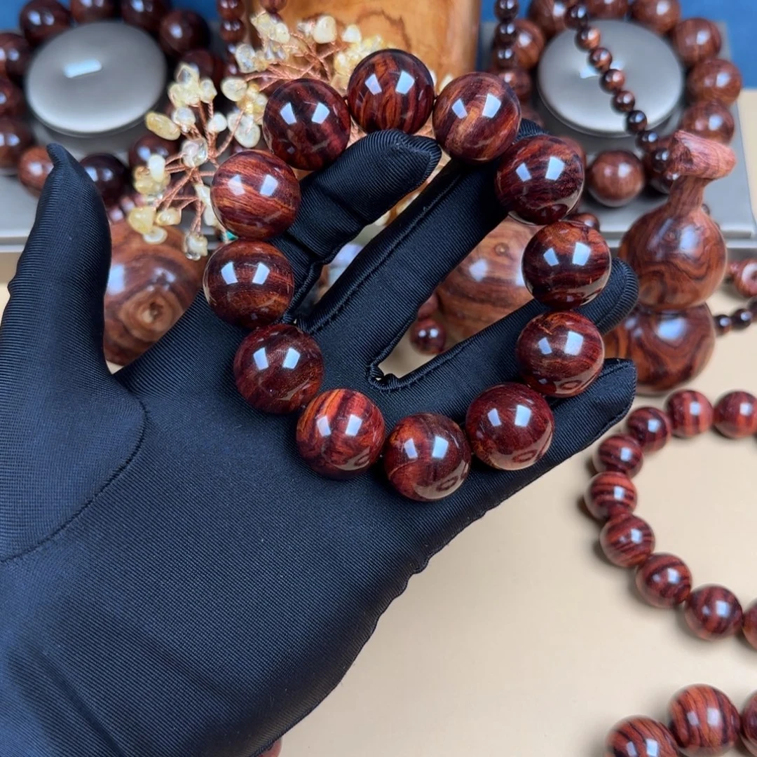 萌***哥手串/手链黄花梨/降香黄檀2.0