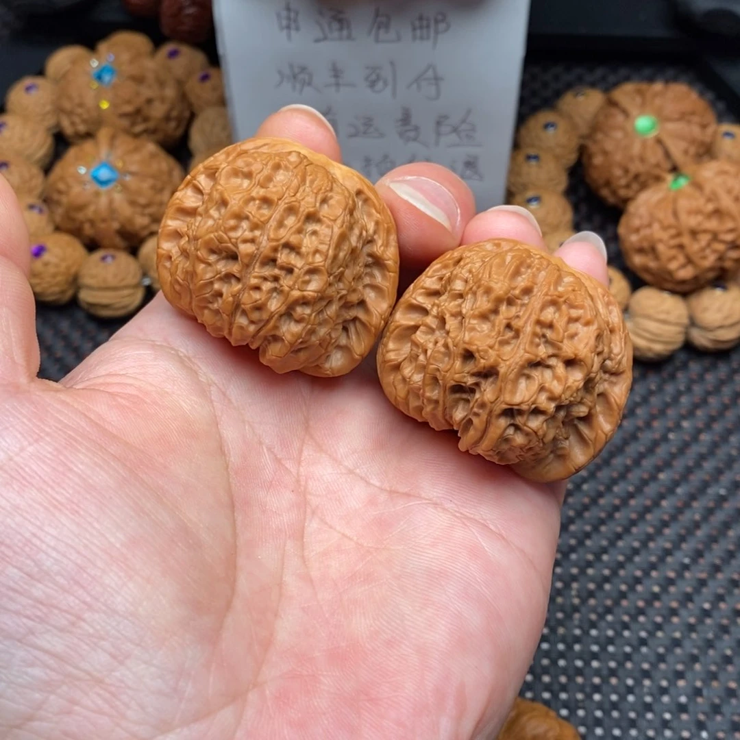 文玩核桃把件血麒麟边肚41尺