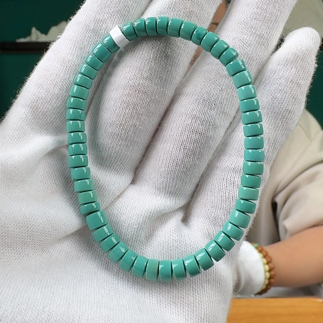 淡***_绿松石未镶嵌珠宝奇石