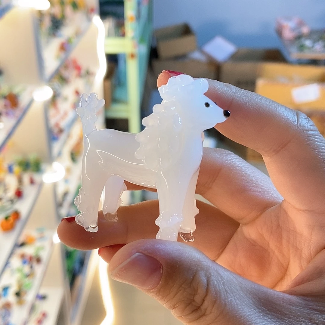 琉璃手工艺品贵宾犬