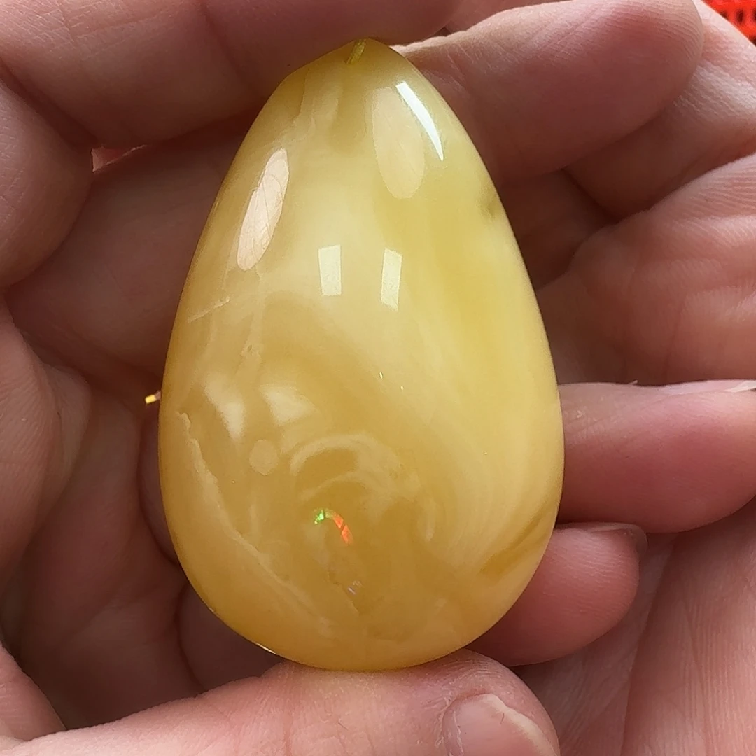 琥珀未镶嵌珠宝奇石119