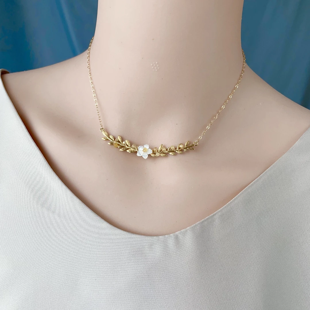 钛钢贝壳项链 仙气金色手工遮疤项链气质轻奢时尚百搭甜美可调节