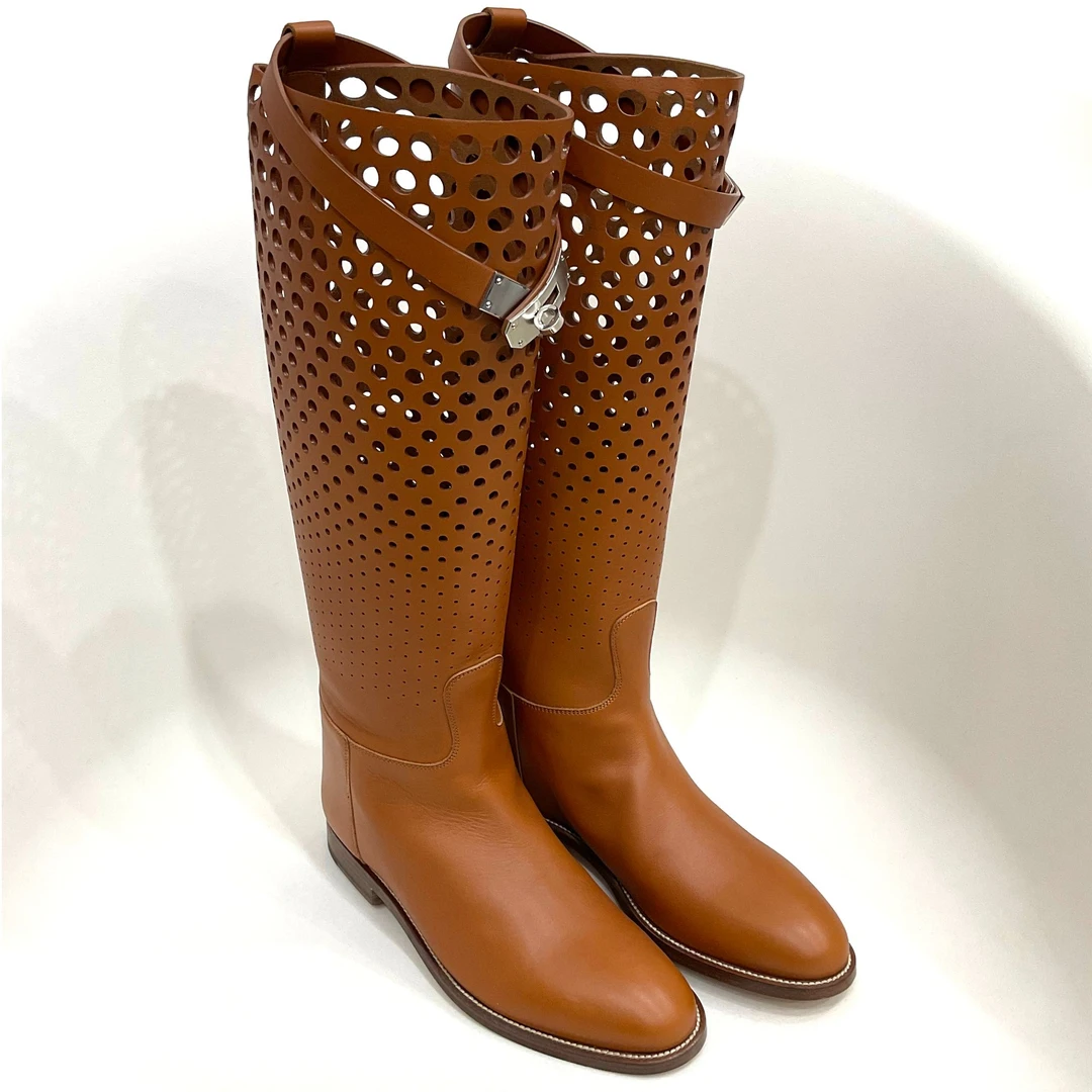 全新未使用 Hermes/爱马仕 棕色带孔长筒靴/无鞋盒