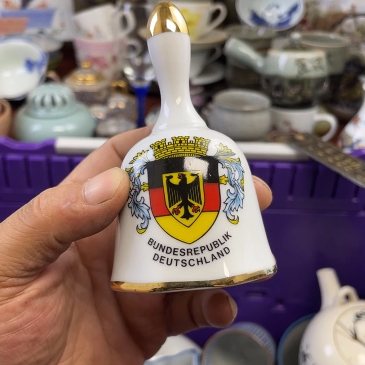 琉璃手工艺品开播了开播了开播了
