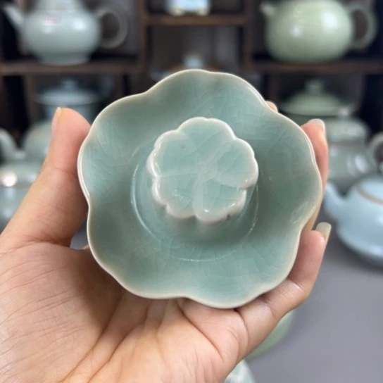 微瑕梅花盖置不带礼盒