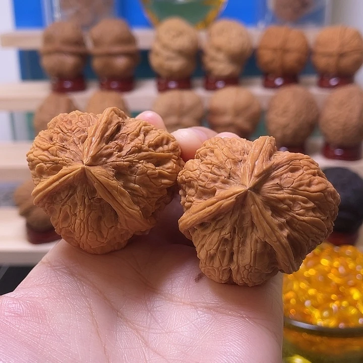 文玩核桃吊坠43木鱼33