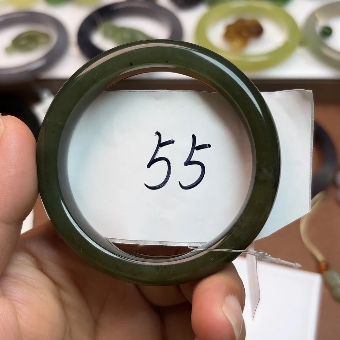 和田玉未镶嵌手镯青黄口