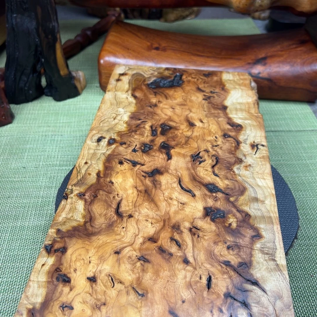 大果紫檀（缅甸花梨）乌*木