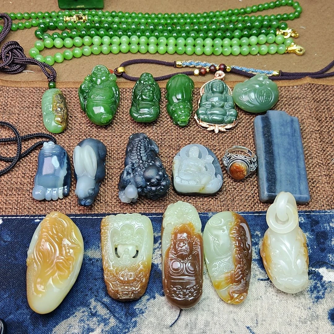 和田玉未镶嵌颈饰