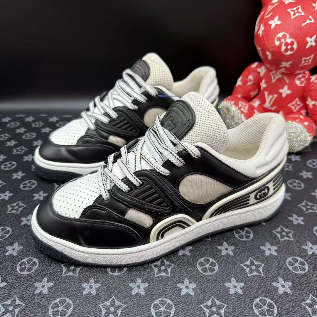 95新 GUCCI/古驰 黑白熊猫配色休闲时尚舒适板鞋38欧码ddm3099