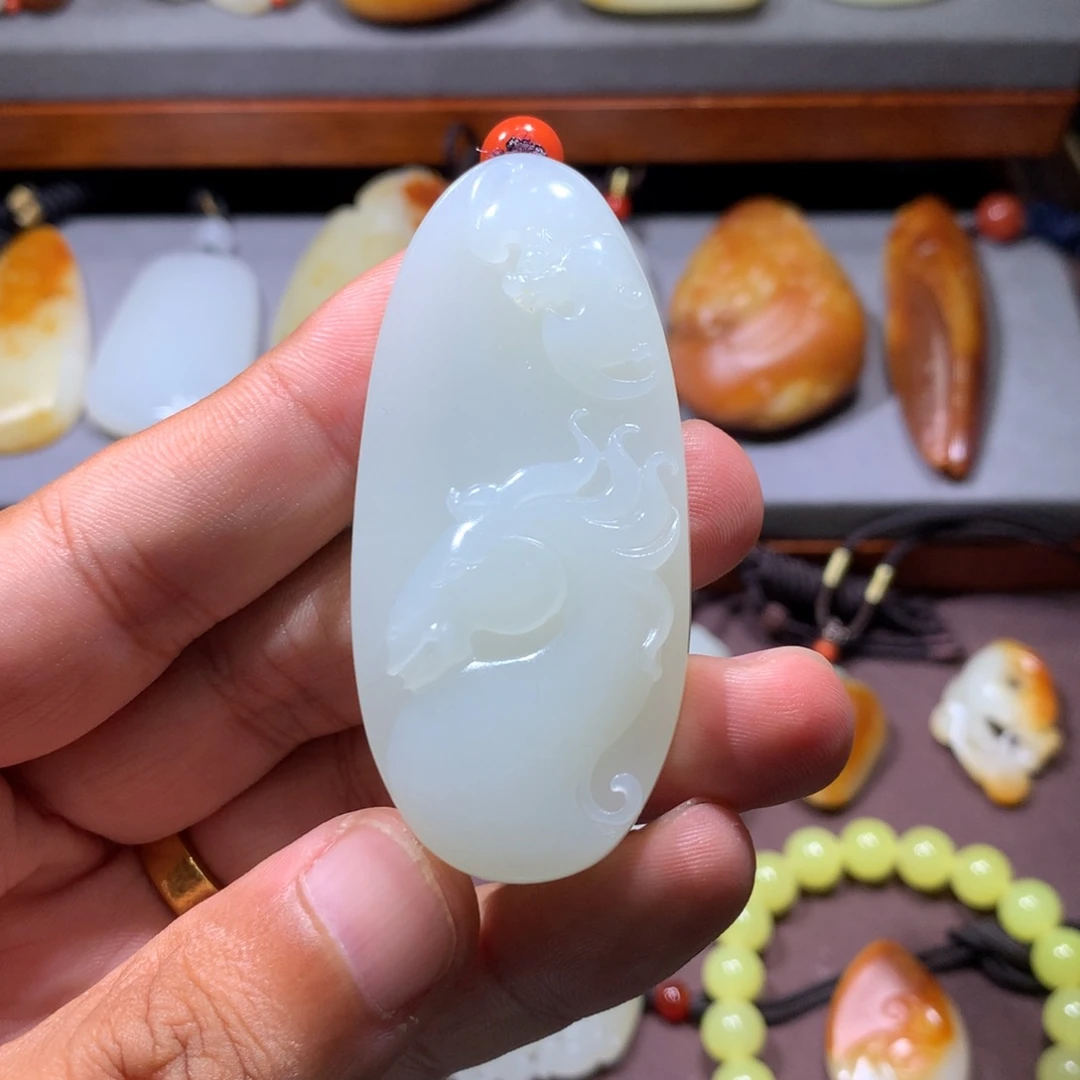 ****r颈饰未镶嵌和田玉