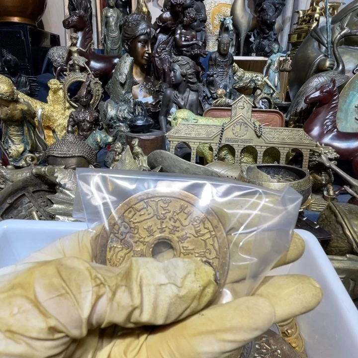 哈**喽大阪回流铜器摆件20