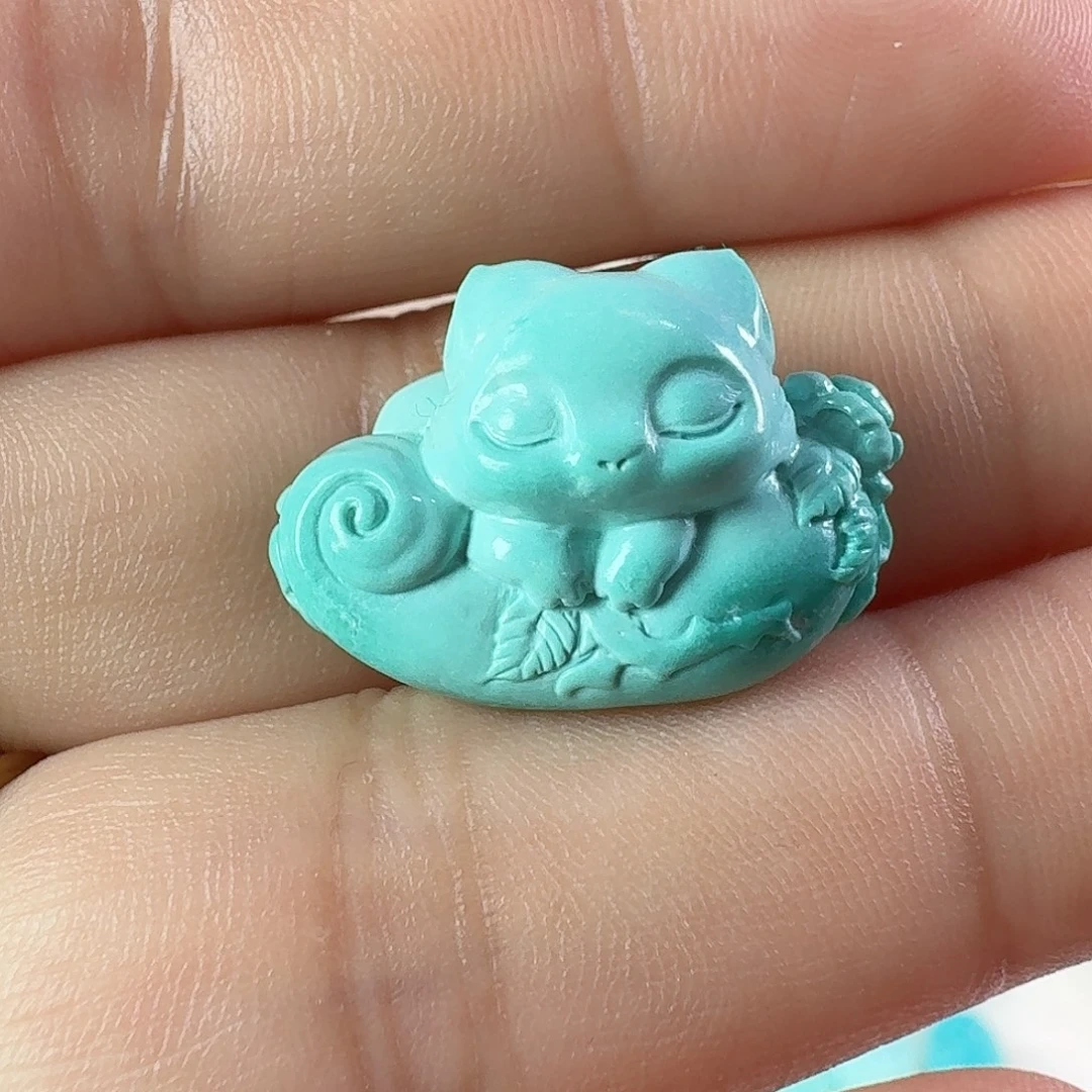 绿松石未镶嵌颈饰