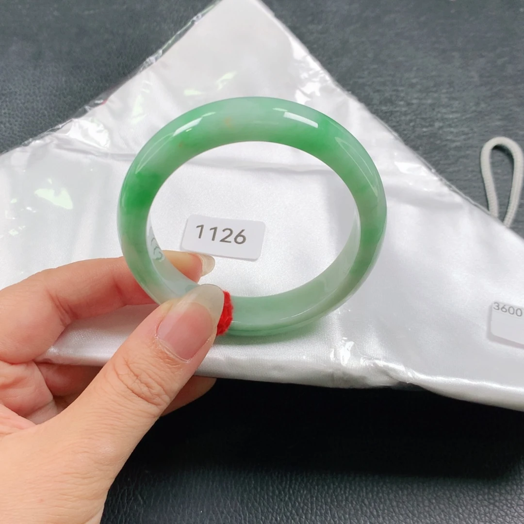 翡翠未镶嵌手镯03
