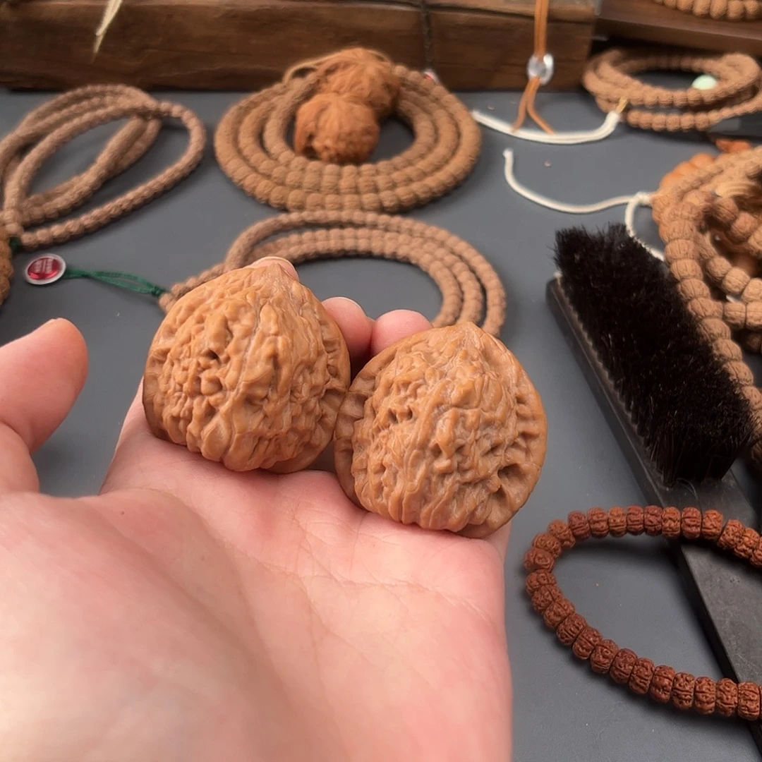 十***，金刚菩提吊坠九月元宝