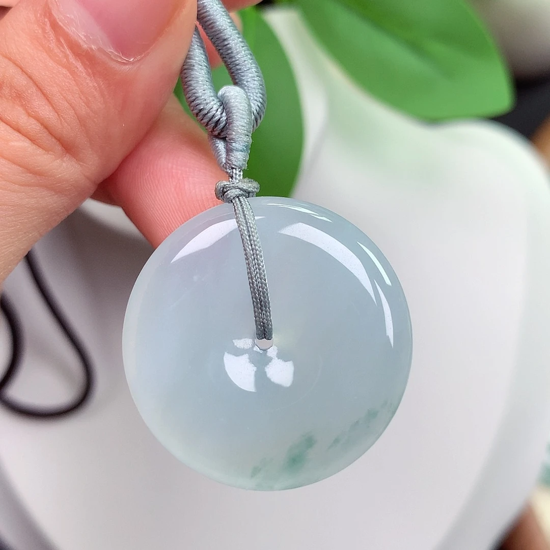 颈饰未镶嵌翡翠平安扣 28.7x5.0mm