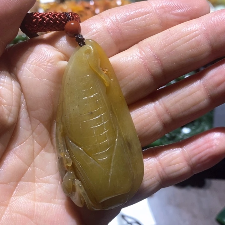 岫玉毛衣链未镶嵌