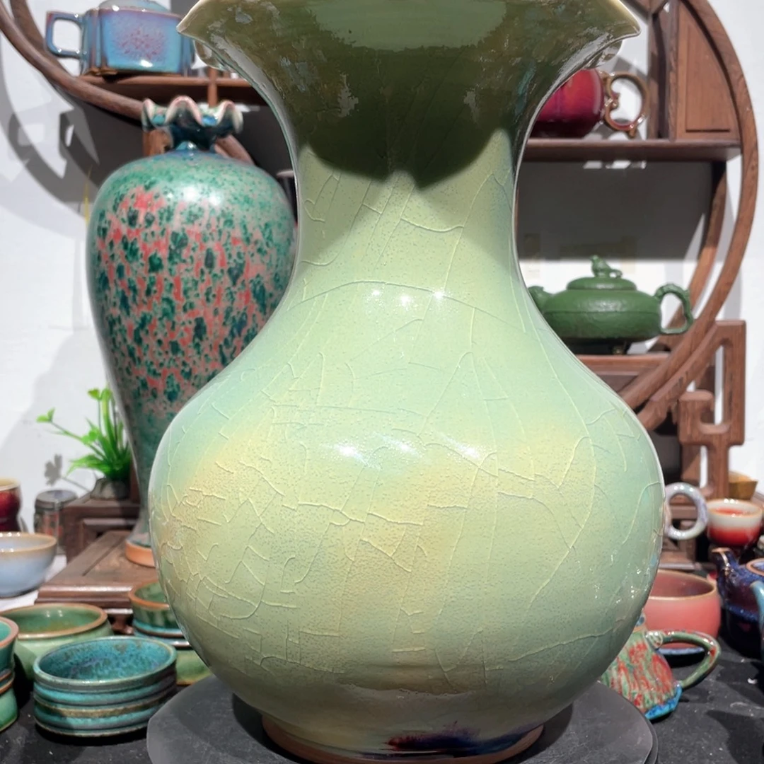 中国神后钧瓷花瓶