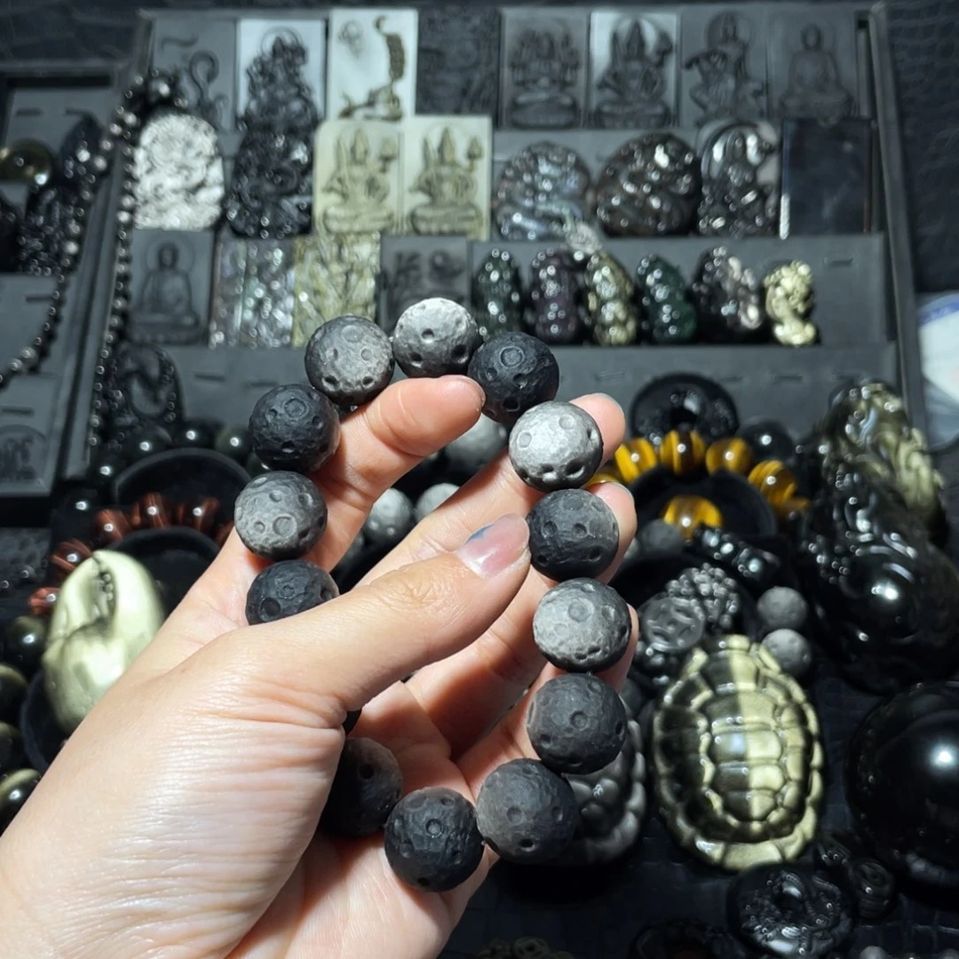茉***栀黑曜岩未镶嵌珠宝奇石