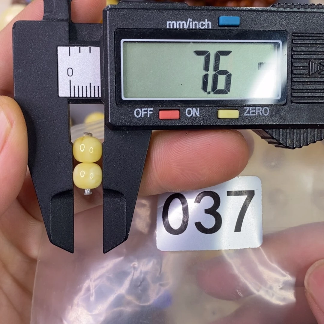 裸石琥珀未镶嵌琥珀蜜蜡，琥珀蜜蜡