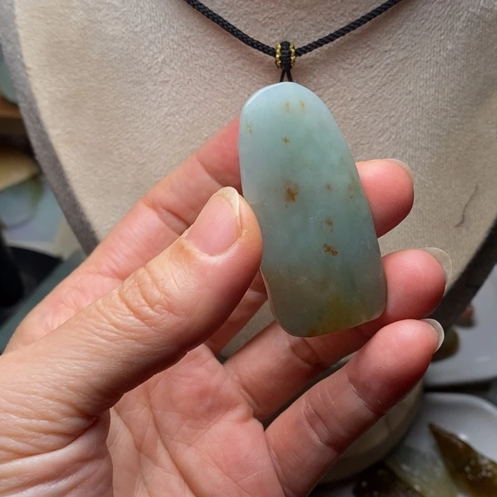 翡翠未镶嵌颈饰天然