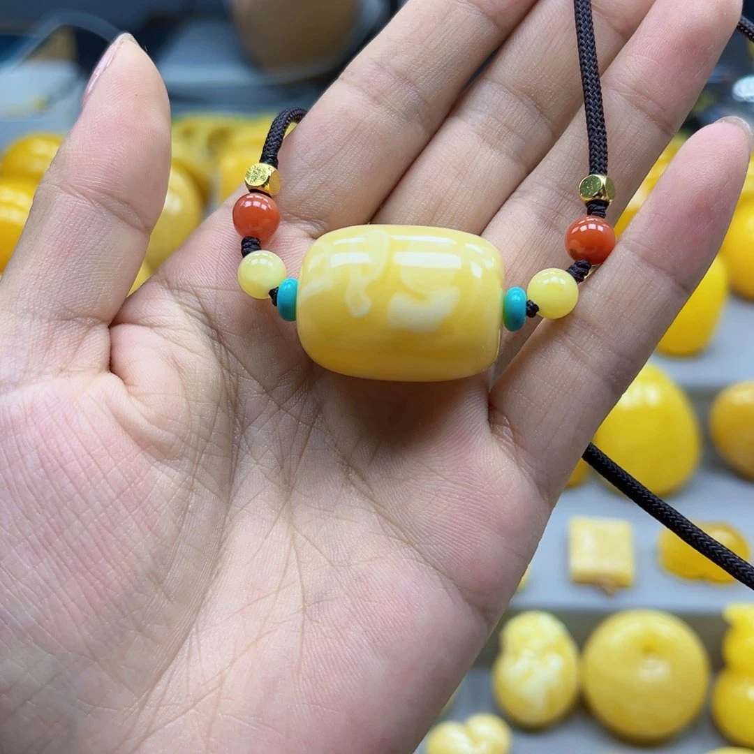 未镶嵌蜜蜡珠宝奇石